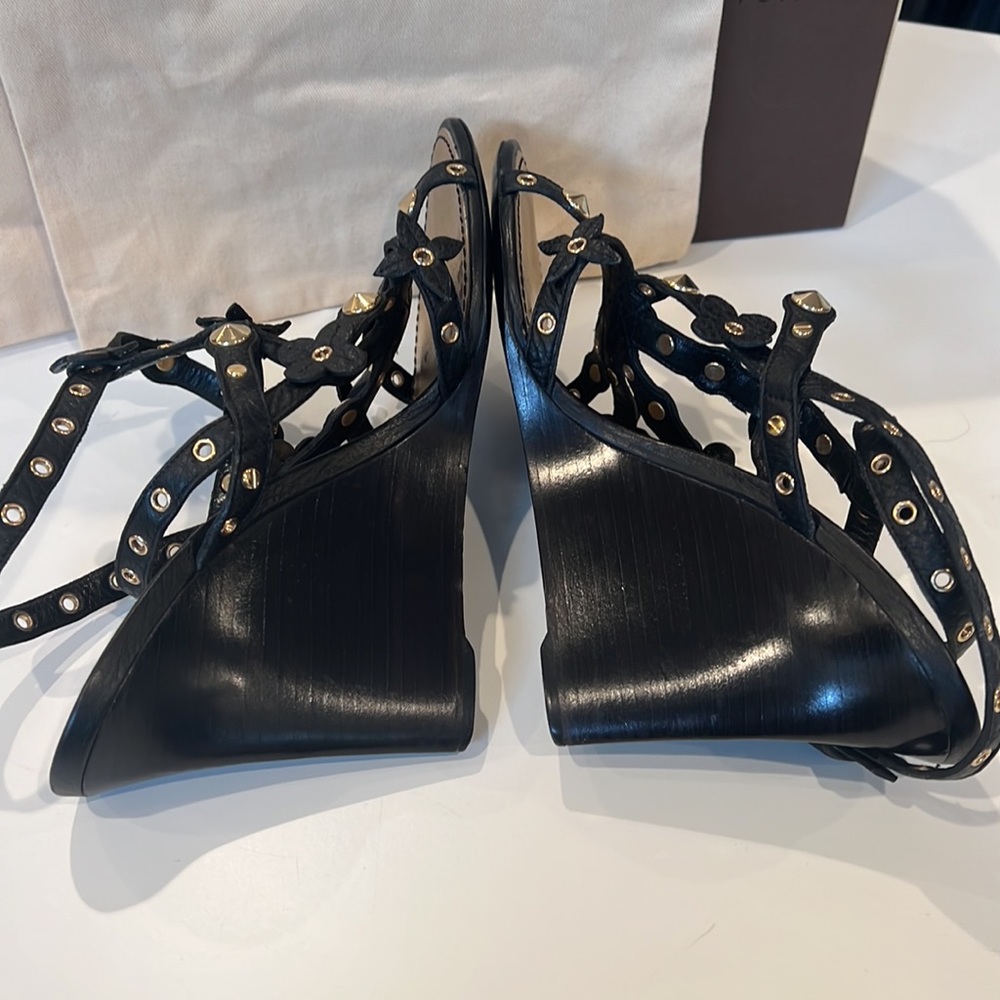 Louis Vuitton Black/Gold Wedge Sandals - Picture 7 of 15